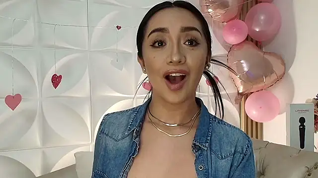 Pokazy przed kamerką – ana_riveros