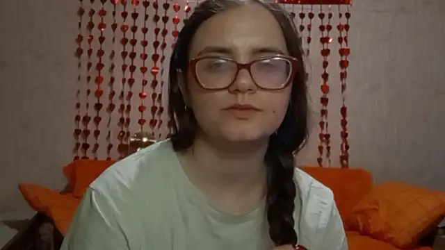 Chatroom XXX en direct de Miyabeee