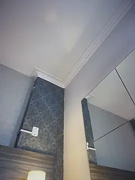 Pokazy przed kamerką – MiilaBlake