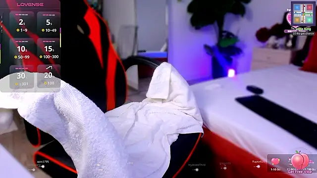 CharmingAnnie: онлайн-секс-чат