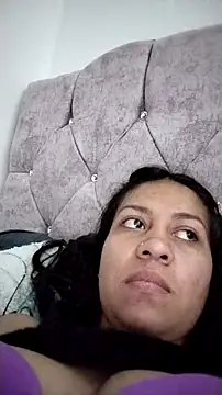 Tiphanydirty3 লাইভ XXX চ্যাট