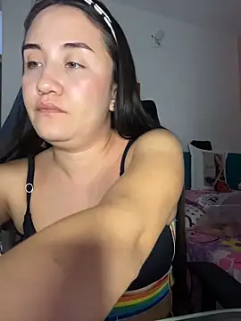 Melody_Spencer26 élő XXX-chatje