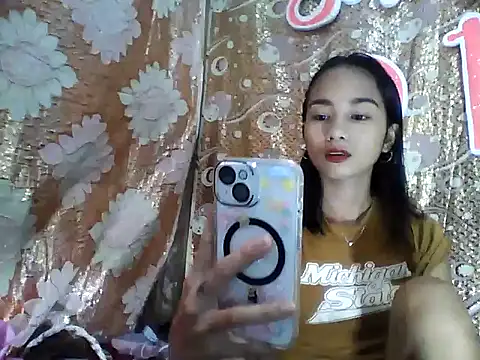 Asianpinay_Skinny1818 网络视讯表演