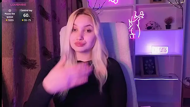 adrelaxina 现场XXX聊天