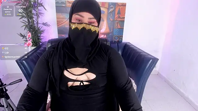 Онлайн чат XXX samanee_konn