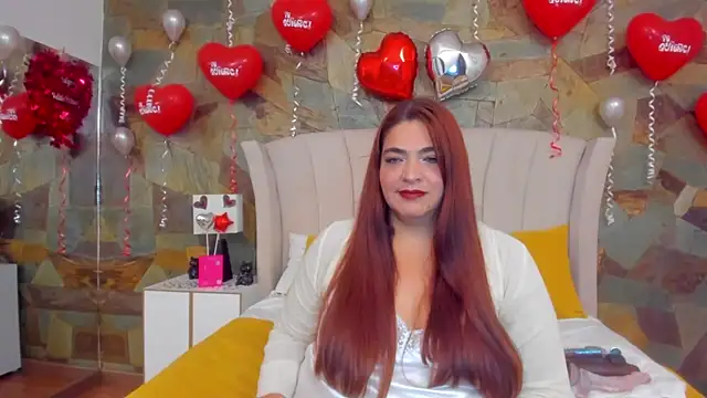 Chat XXX en directo de GabyGrey_