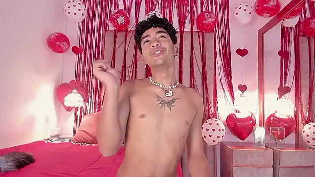 Mike_thomsonn élő XXX-chatje