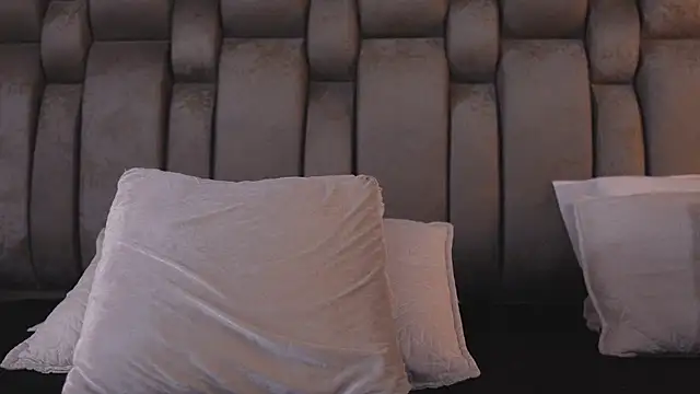 دردشة Luu_Princess الجنسية ا لمباشرة