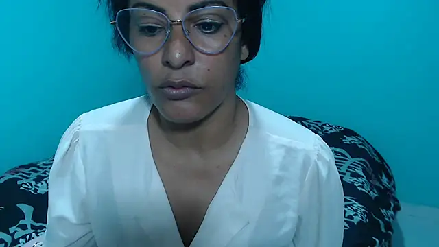 kateleyagrey – Naživo XXX chat