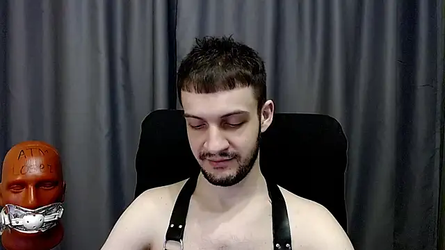 _Damien_thorn_ – Naživo XXX chat