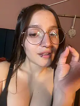 Elecktra_sweet Adlı Modelin Canlı XXX Sohbeti