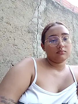 Chat +18 de young_dairy01 ao vivo