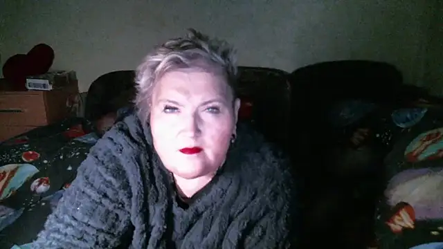 Chat +18 de Lana555 ao vivo