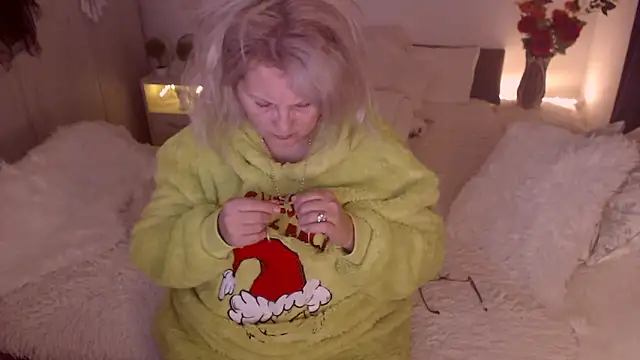 Chat +18 de Divineblond ao vivo