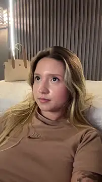 MiaPetit_ Live XXX-chat