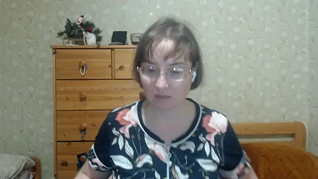 Smart_Rose Adlı Modelin Canlı XXX Sohbeti