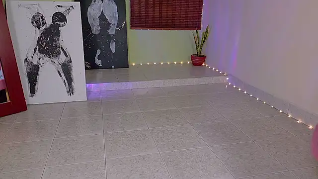 XXX chat uživo modela Emma__Blanco