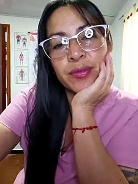 JustSamantha_ élő XXX-chatje