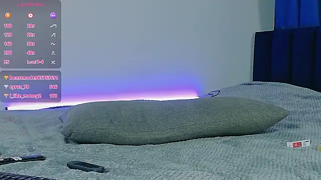 Lina_lust_ élő XXX-chatje