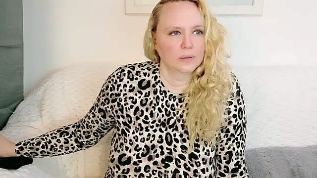 Czat XXX na żywo – Sarah4you