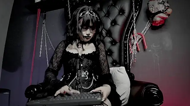 Navier__ Chat XXX in diretta