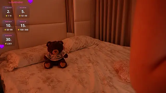 แชท XXX สดของ Lilly_Colins