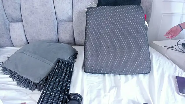 Scarlett_Sk live XXX chat