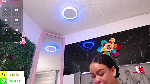 Chat XXX en directo de LAILAGUMMY