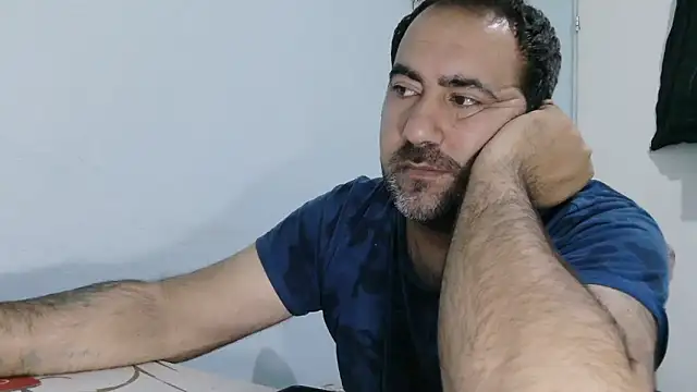 big_snakee লাইভ XXX   চ্যাট