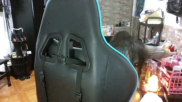 Chatroom XXX en direct de AngelaQueen_