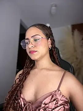 gretta_kler1のライブXXXチャット