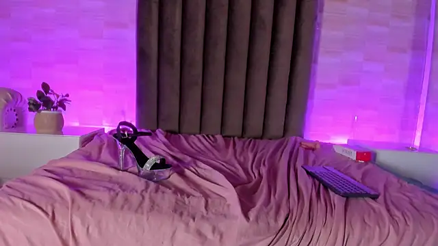 Rachel-Greyy's Live XXX Chat