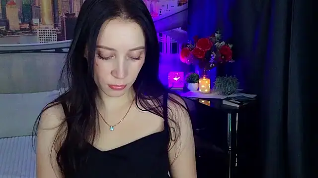 MonicaSweetx 现场XXX聊天