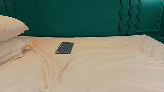 Aby_thompsonn 现场XXX聊天