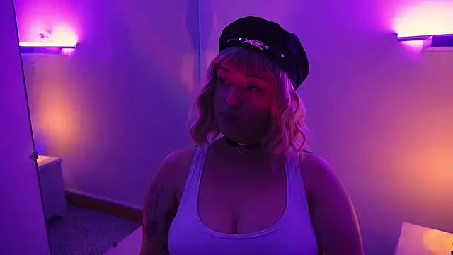 Gloomydoll Live XXX-chat