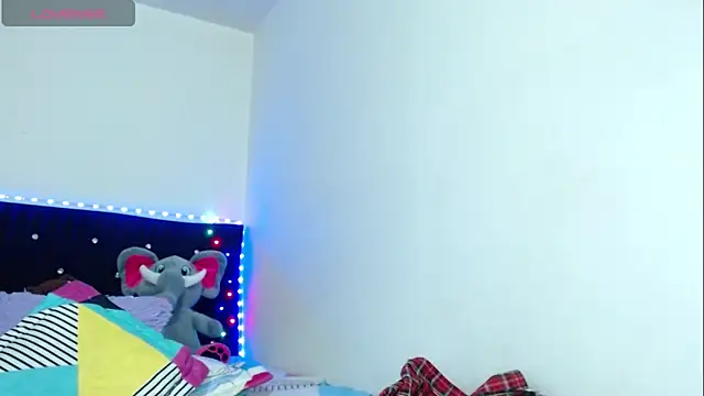 Zasha_Kaira Live XXX-chat