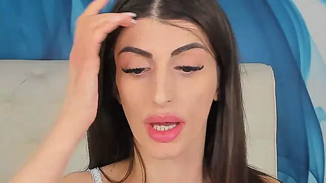 SkinnyDolly 即時 XXX 聊天