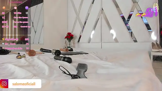 دردشة SalomeSimonz الجنسية المباشرة