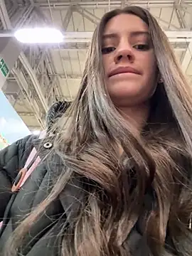 Isabella21_ Live XXX-chat