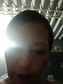 XXX chat uživo modela marinita13