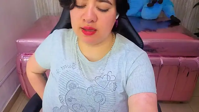 samythomas_t 即時 XXX 聊天