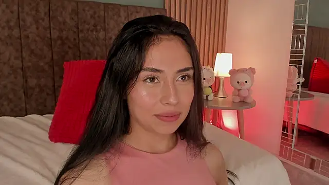 iberiavega Adlı Modelin Canlı XXX Sohbeti