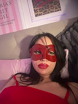 nouvhittaのライブXXXチャット