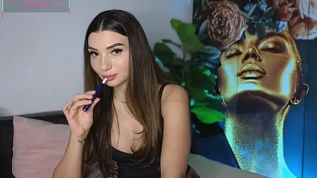 Chat +18 de ReyaSophia ao vivo