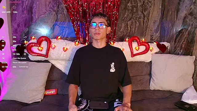 Daviid_laidd élő XXX-chatje