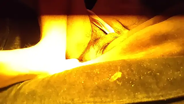 Luxurito élő XXX-chatje