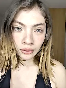 valentine_warm Chat XXX in diretta