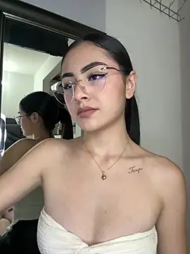 IslaCole 现场XXX聊天