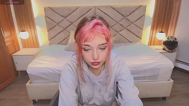 Chat +18 de Laracooper_ ao vivo