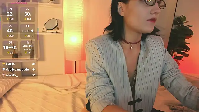 RowenMoon: απευθείας συνομιλία ΧΧΧ